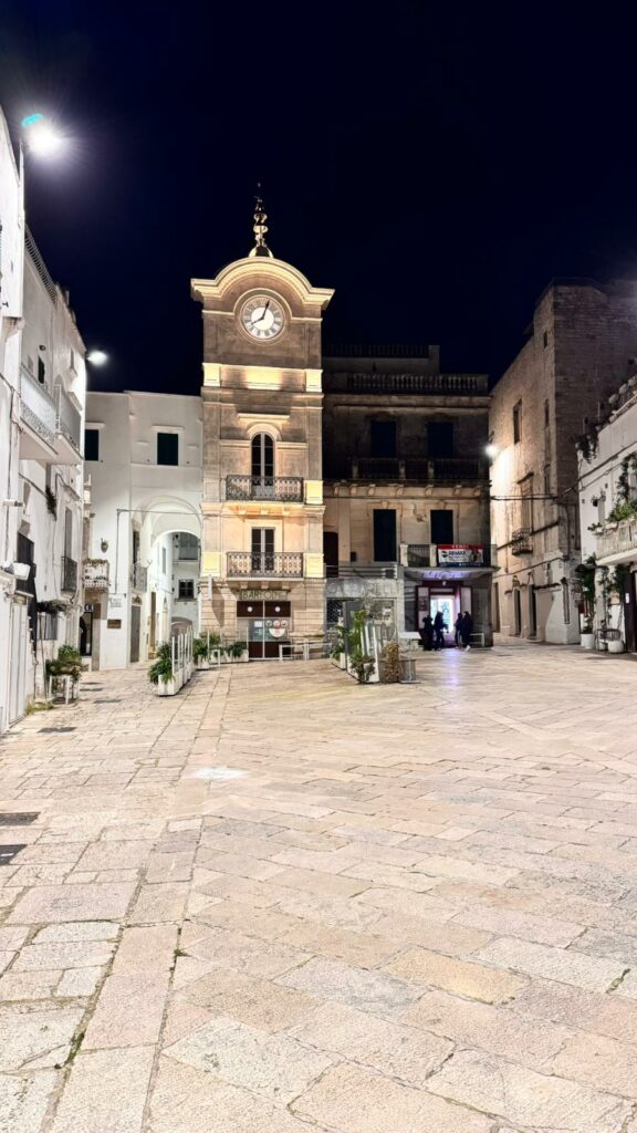 Piazza dell’Orologio