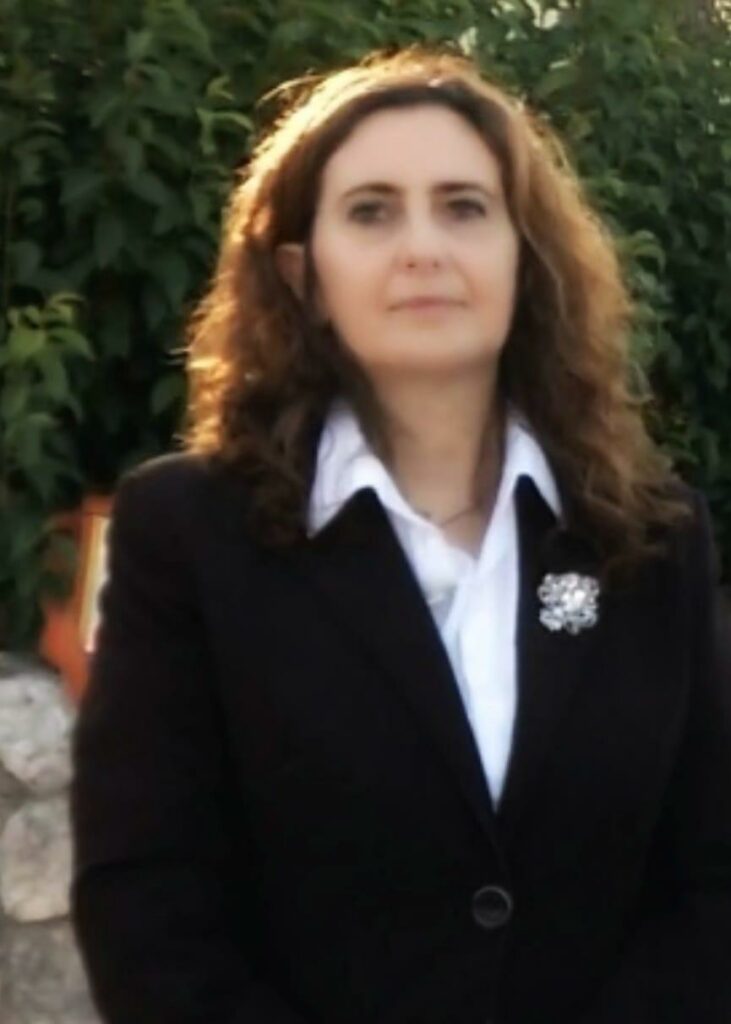 Avv. Angela Savino